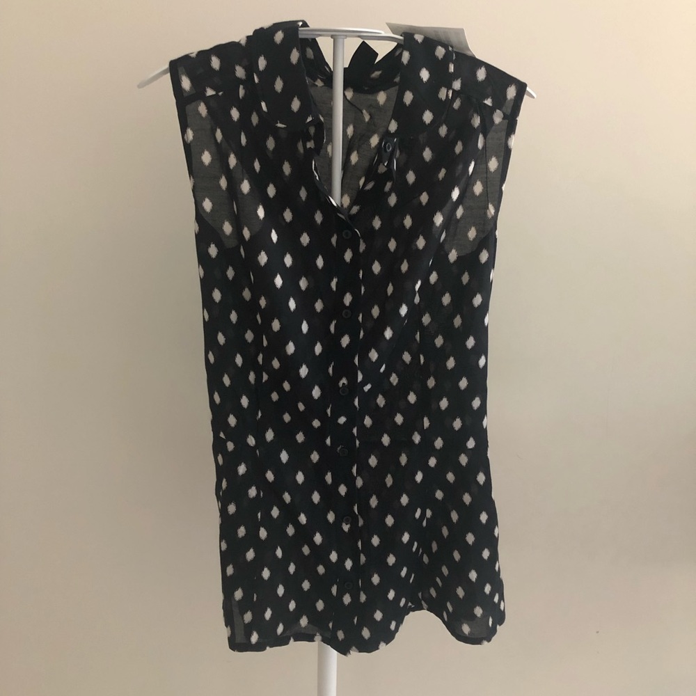 Black sleeveless top
